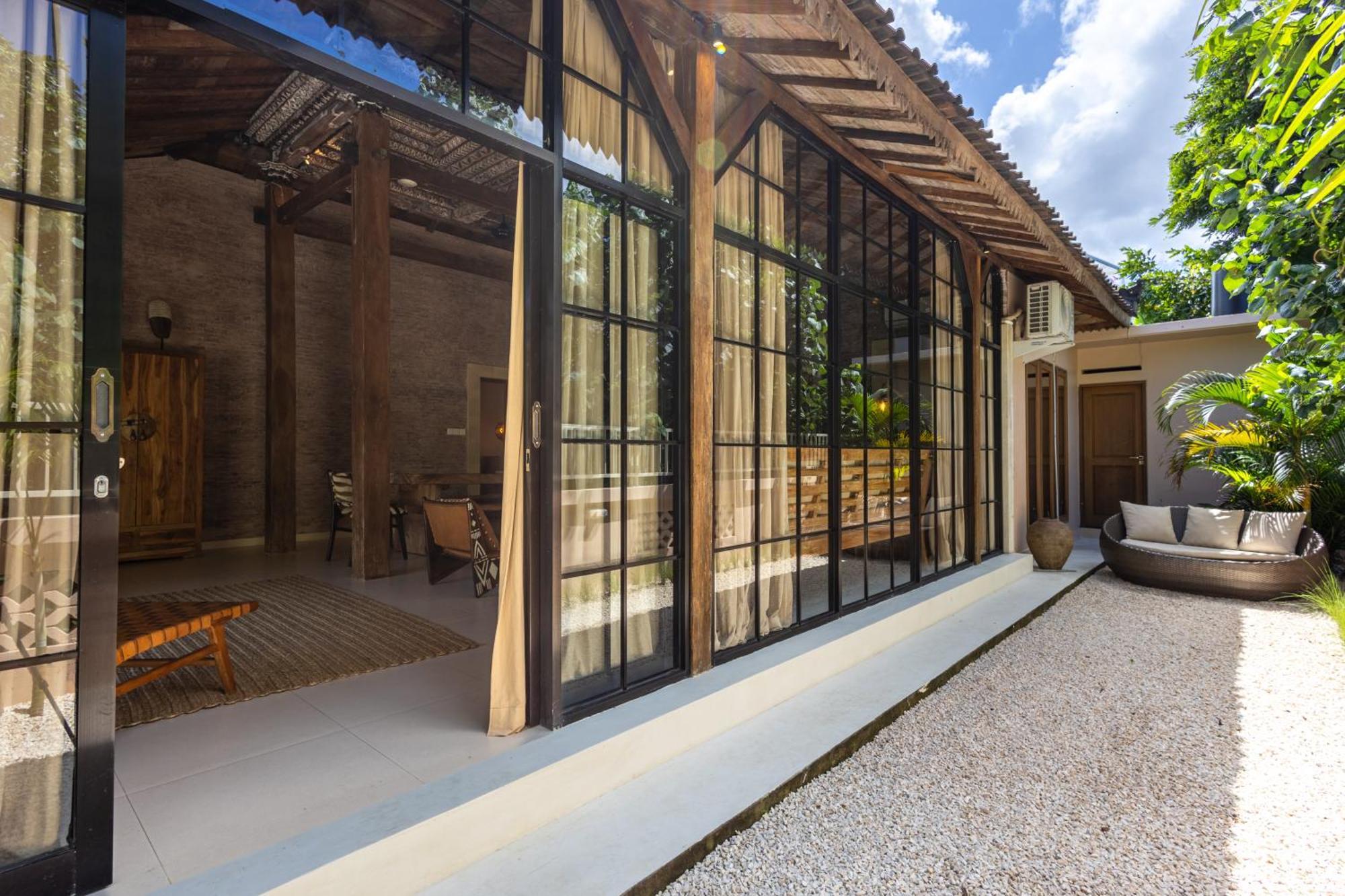 The Pink Joglo, A Cheerful 3Bdr Villa W/Pool And Rice-Field View. Dalung  外观 照片