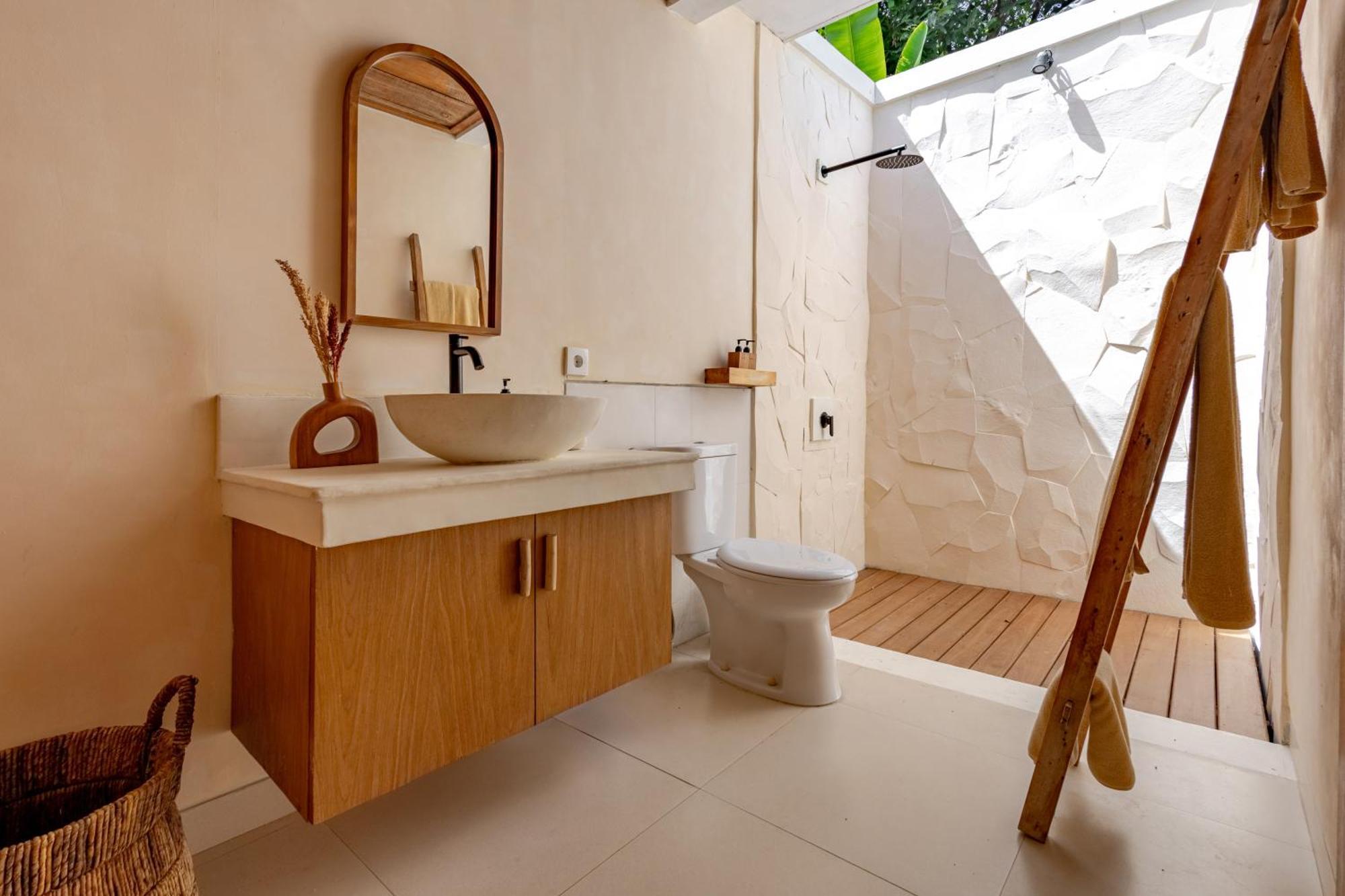 The Pink Joglo, A Cheerful 3Bdr Villa W/Pool And Rice-Field View. Dalung  外观 照片