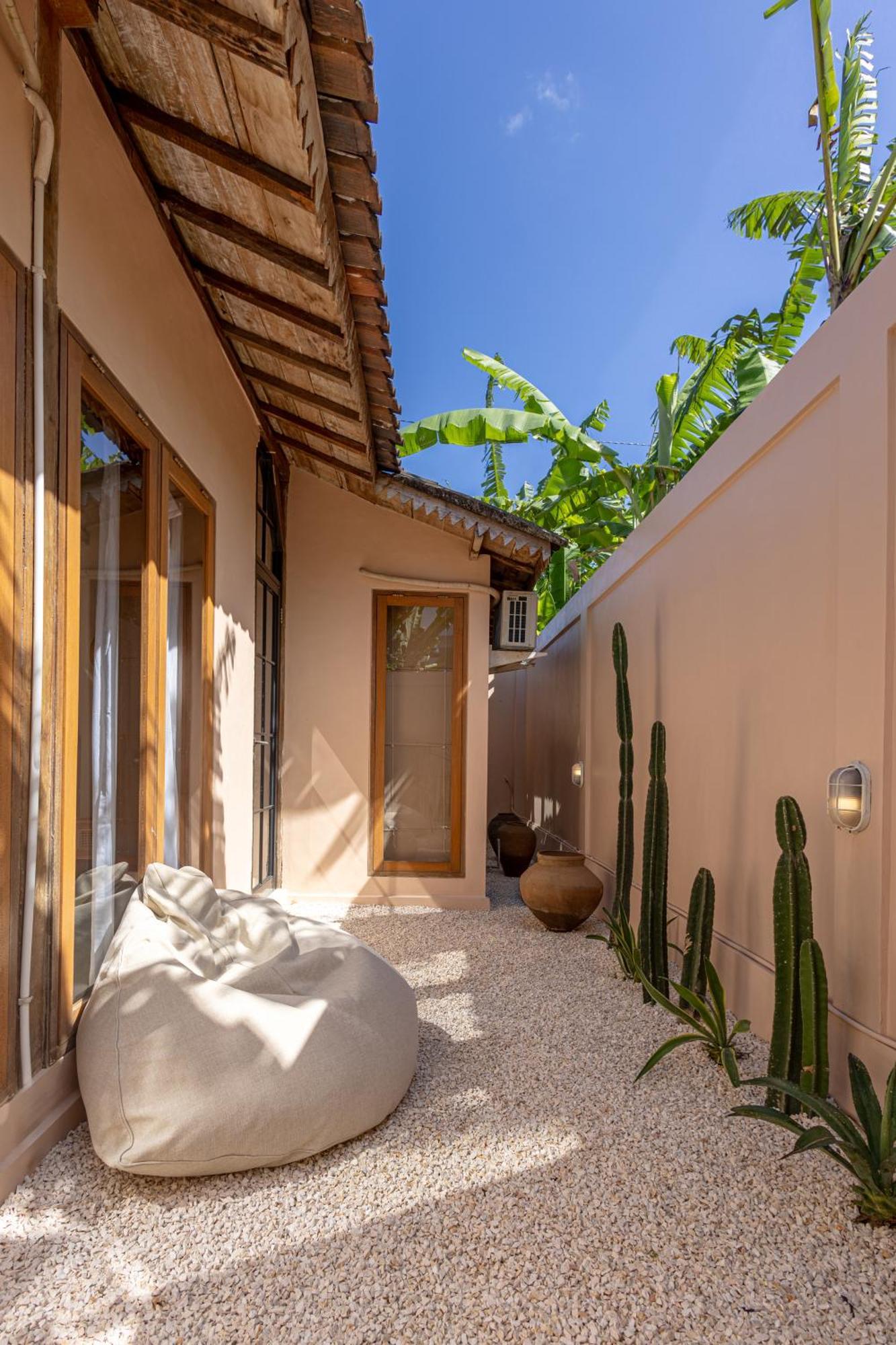 The Pink Joglo, A Cheerful 3Bdr Villa W/Pool And Rice-Field View. Dalung  外观 照片