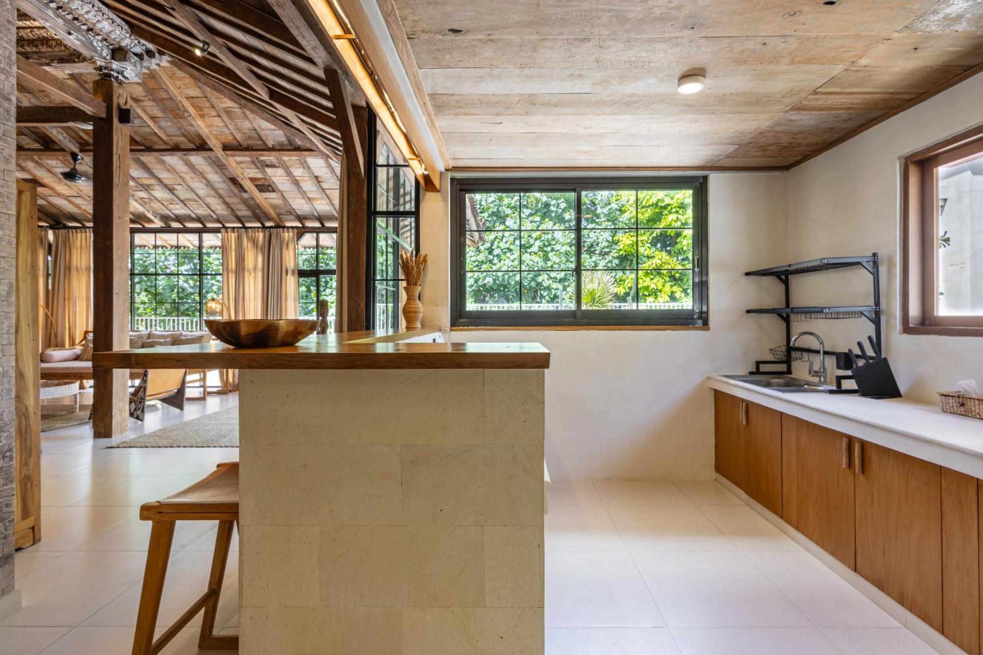The Pink Joglo, A Cheerful 3Bdr Villa W/Pool And Rice-Field View. Dalung  外观 照片